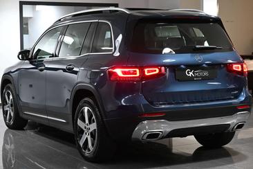 Mercedes GLB 180 Sport — photo 11