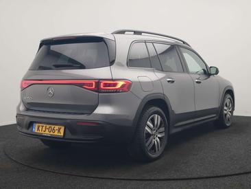 Mercedes EQB 250 Luxury Line — photo 2