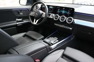 Mercedes GLB 180 Sport — photo 20