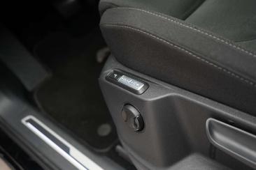 Volkswagen TIGUAN TDI 4Motion Elegance — photo 23