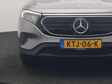Mercedes EQB 250 Luxury Line — photo 12