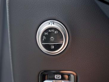 Mercedes GLC 220 AMG Line — photo 21