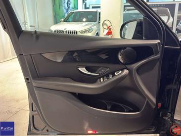 Mercedes GLC 200 — photo 18