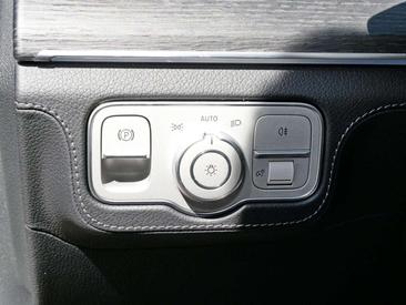 Mercedes GLE 350 Night Edition — photo 19