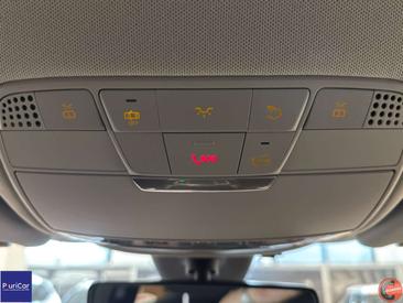 Mercedes GLC 200 — photo 32