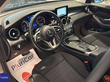 Mercedes GLC 200 — photo 42