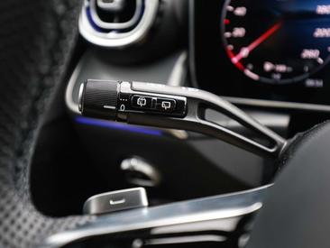Mercedes GLC 220 Night Edition — photo 22