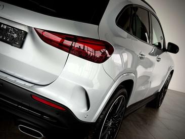Mercedes GLA 180 AMG Line — photo 7