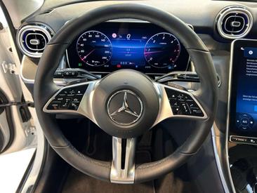 Mercedes GLC 220 AVANTGARDE — photo 13