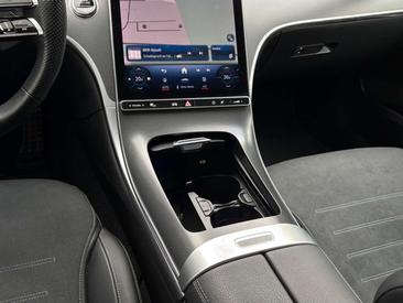 Mercedes Classe C 220 Night Edition — photo 7