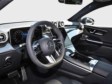 Mercedes GLC 220 AMG Line — photo 7