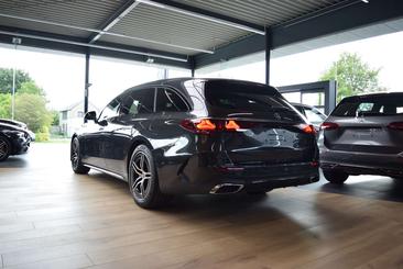 Mercedes Classe E Break 300 AMG Line — photo 4