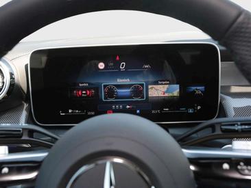 Mercedes GLC 220 AMG Line — photo 19