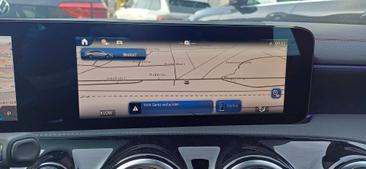 Mercedes CLA 200 AMG Line — photo 10