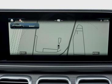 Mercedes GLE 300 Night Edition — photo 13