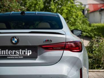 BMW M4 Competition — photo 10