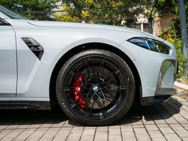 BMW M4 Competition — photo 14
