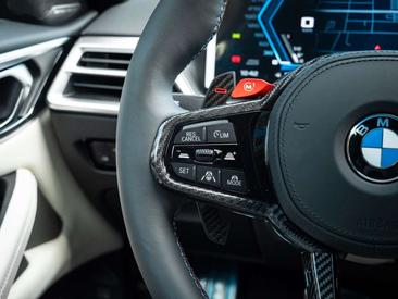 BMW M4 Competition — photo 20