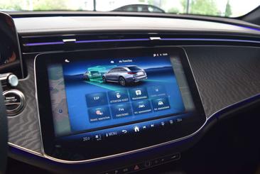 Mercedes Classe E Break 300 AMG Line — photo 39