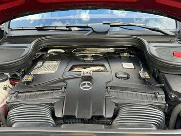 Mercedes GLS First-Class — photo 11
