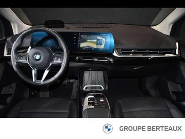 BMW 218 Luxury 218d — photo 11