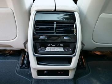 BMW X7 M Sport 40d — photo 33