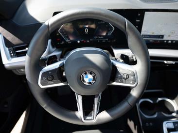 BMW X1 M Sport 18i SDrive — photo 13