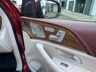 Mercedes GLS First-Class — photo 15