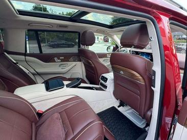Mercedes GLS First-Class — photo 17