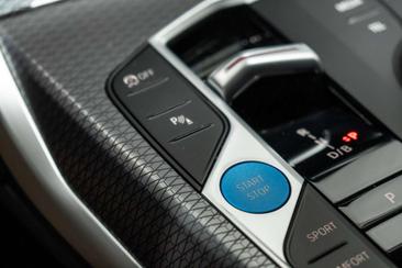 BMW I4 Gran Coupé M Sport EDrive40 — photo 31
