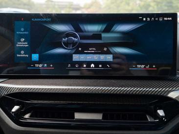 BMW M4 Competition Shadow Line — photo 23