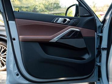 BMW X6 M Sport 40d — photo 25