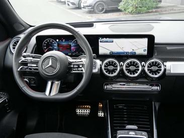 Mercedes GLB 180 — photo 7