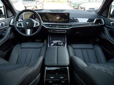 BMW X7 M Sport 40d — photo 18
