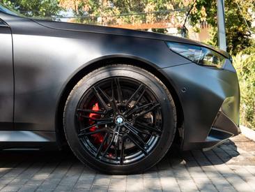 BMW M5 Shadow Line — photo 14