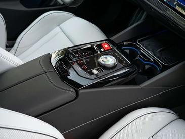 BMW M5 Individual — photo 22