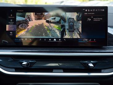 BMW X7 M Sport 40d — photo 21