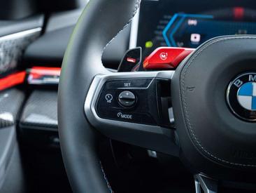 BMW M5 Shadow Line — photo 20