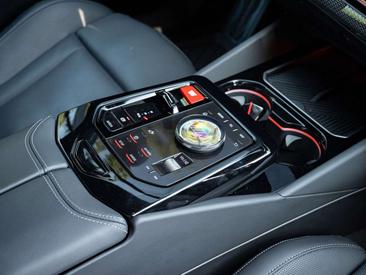 BMW M5 Shadow Line — photo 22