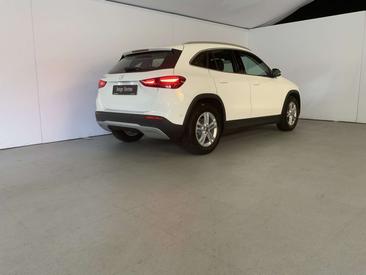 Mercedes GLA 200 — photo 4