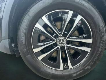 Mercedes GLA 200 — photo 15