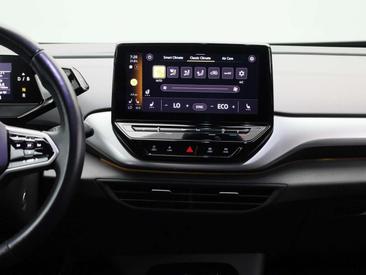 Volkswagen ID.4 Pro — photo 7