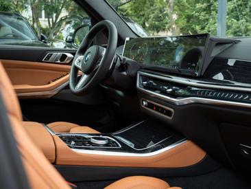 BMW X5 M Sport 40d — photo 17