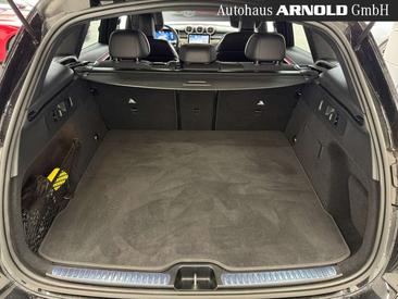 Mercedes GLC 300 AMG Line — photo 13