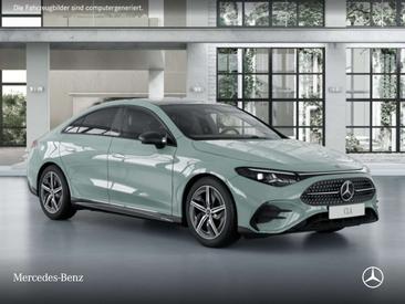 Mercedes CLA 180 Night Edition — photo 16