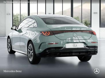Mercedes CLA 180 Night Edition — photo 19