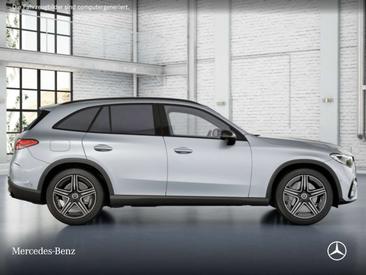 Mercedes GLC 220 Night Edition — photo 17
