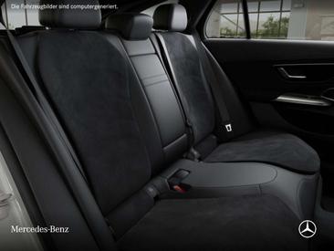 Mercedes Classe E 220 Night Edition — photo 11