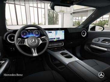 Mercedes CLA 250 Night Edition — photo 9
