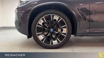 BMW iX3 M Sport — photo 3